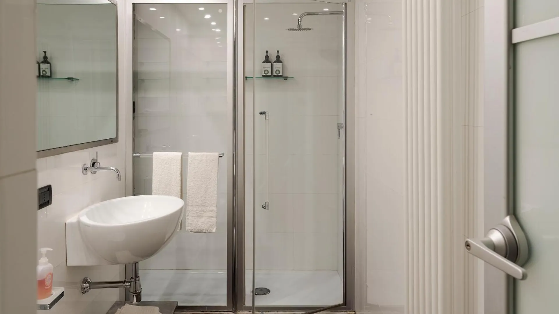 Torrearsa Luxury Garden Suite - Palermo