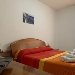 A Casa Di Zia Ale Apartment Brindisi