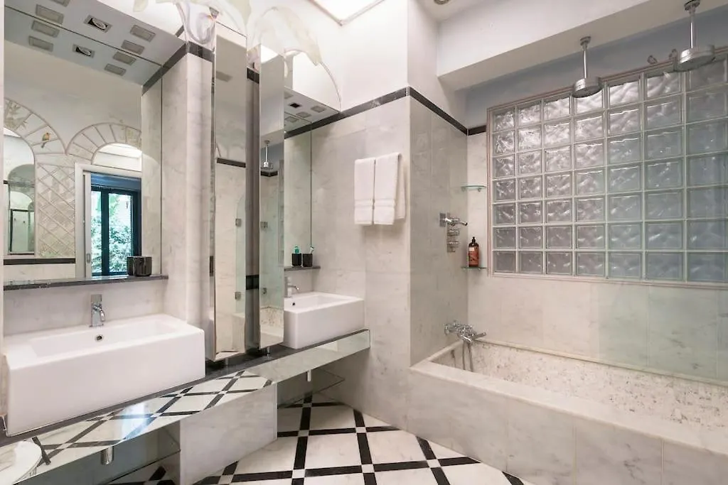 Apartment Torrearsa Luxury Garden Suite - Palermo