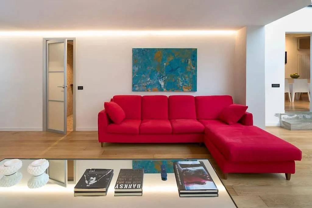 Apartment Torrearsa Luxury Garden Suite - Palermo Italy