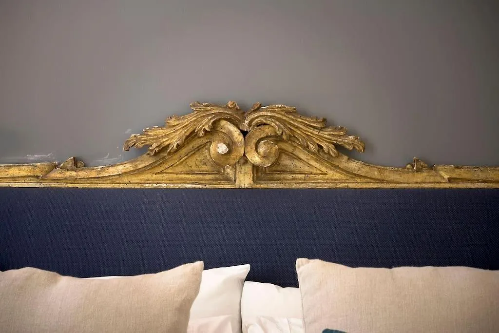 Torrearsa Luxury Garden Suite - Palermo Apartment