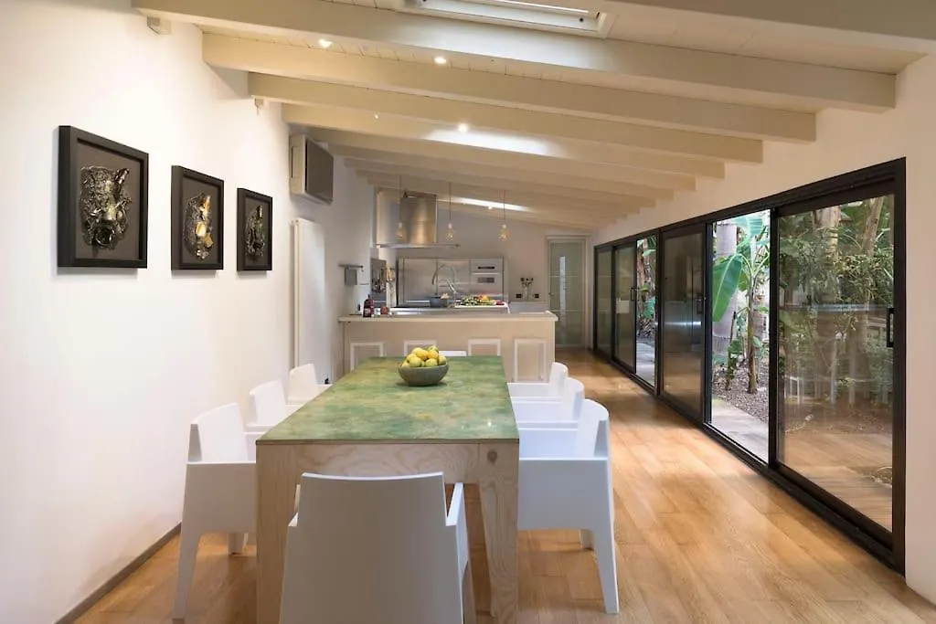 Torrearsa Luxury Garden Suite - Palermo Apartment